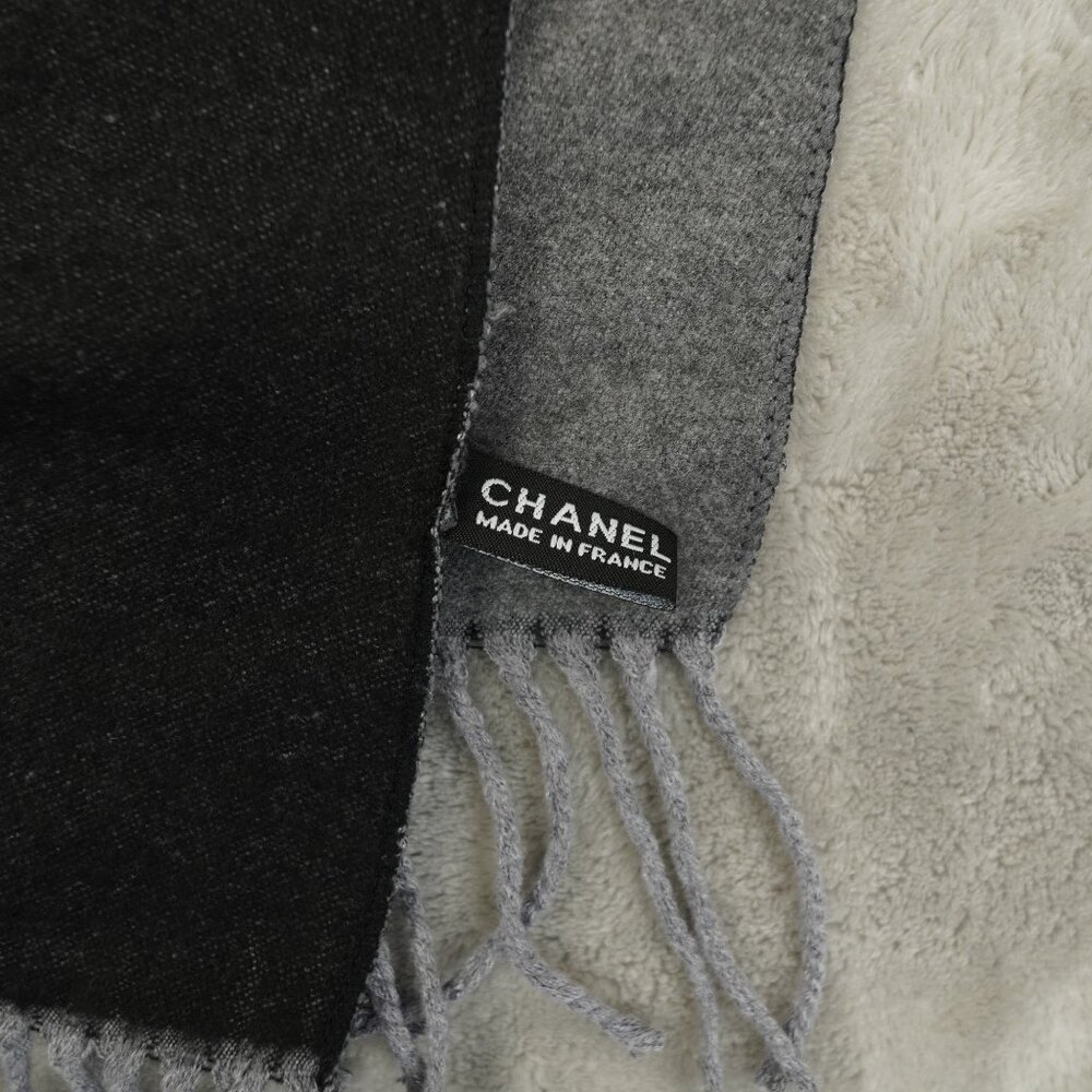 Chanel Double CC Interlocking Logo Wrap Scarf Bla… - image 3